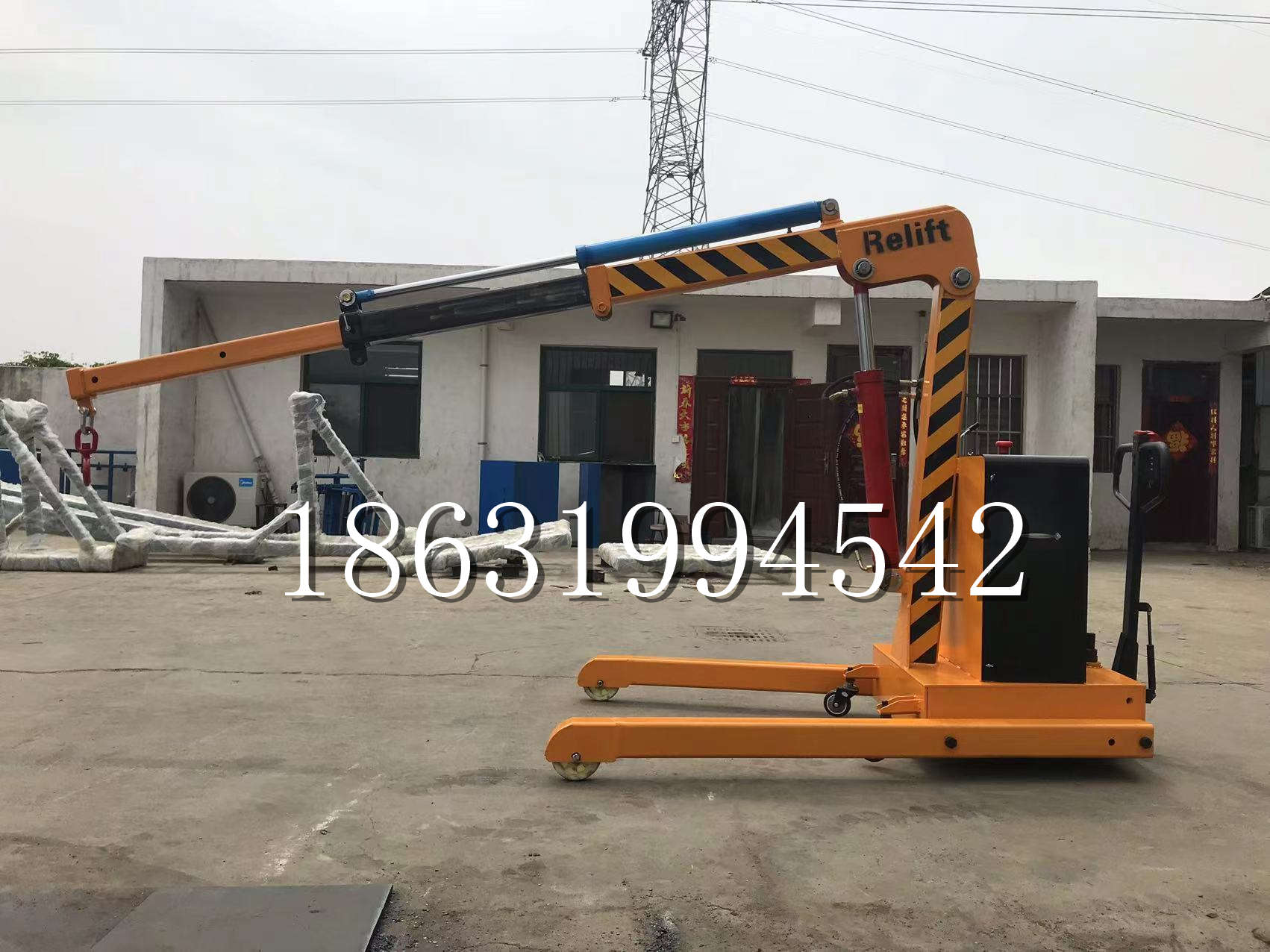 滦平县久征定做3吨三轮随车吊 农用园林绿化移树吊 平板工程用小吊机